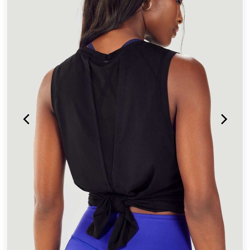 [Fabletics] Monet Vback Tie Tank